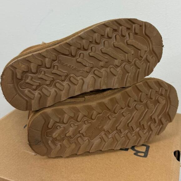 Bearpaw Brady Youth Unisex Genuine Shearling Lined Suede Boot Little Kid Size 13 - Picture 8 of 8